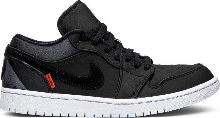 Paris Saint-Germain x Air Jordan 1 Low sneakers, black