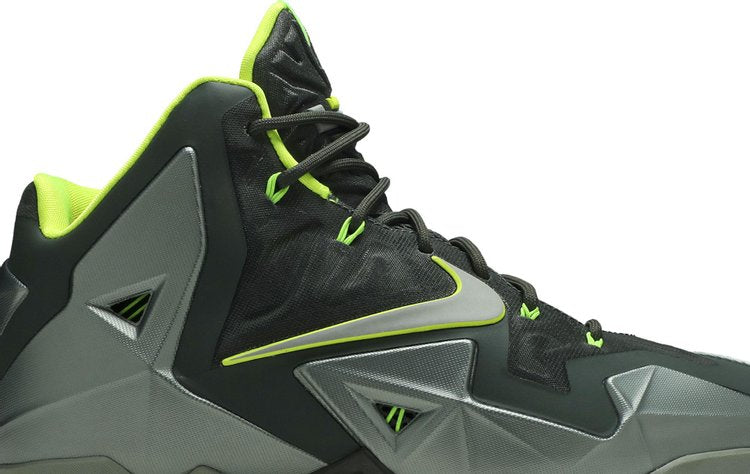 حذاء رياضي Nike LeBron 11 'Dunkman' باللون الأخضر