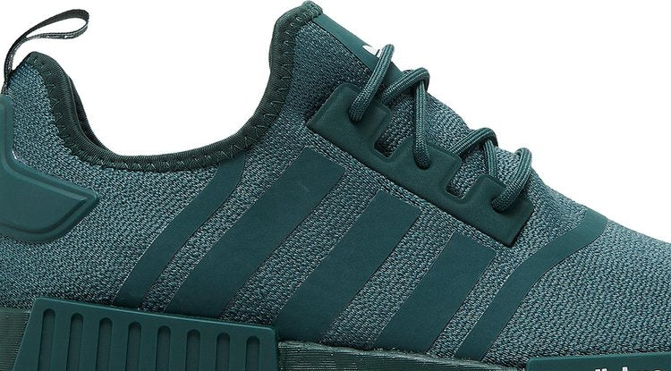 حذاء رياضي Adidas NMD_R1 'Mineral Green' باللون الأخضر