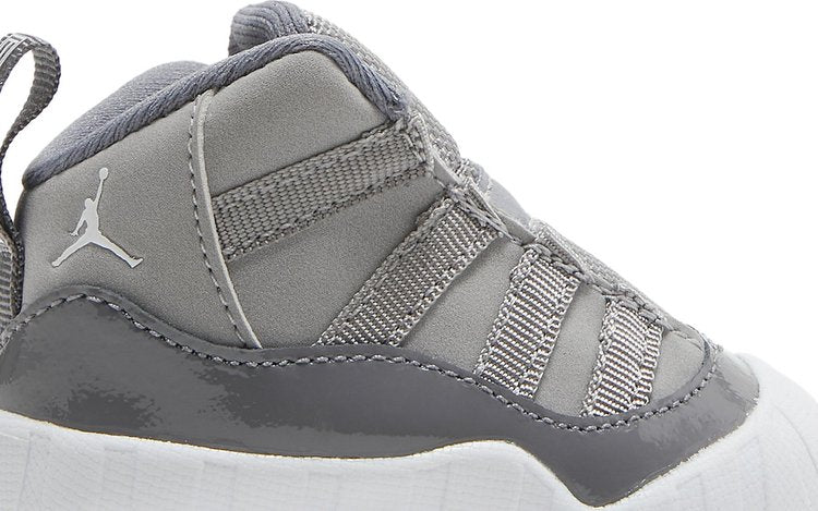 حذاء رياضي Air Jordan 11 Retro CB Cool Gray 2021، رمادي