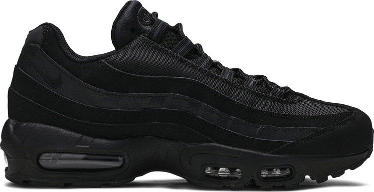 حذاء رياضي Nike Air Max 95 'Triple Black' باللون الأسود