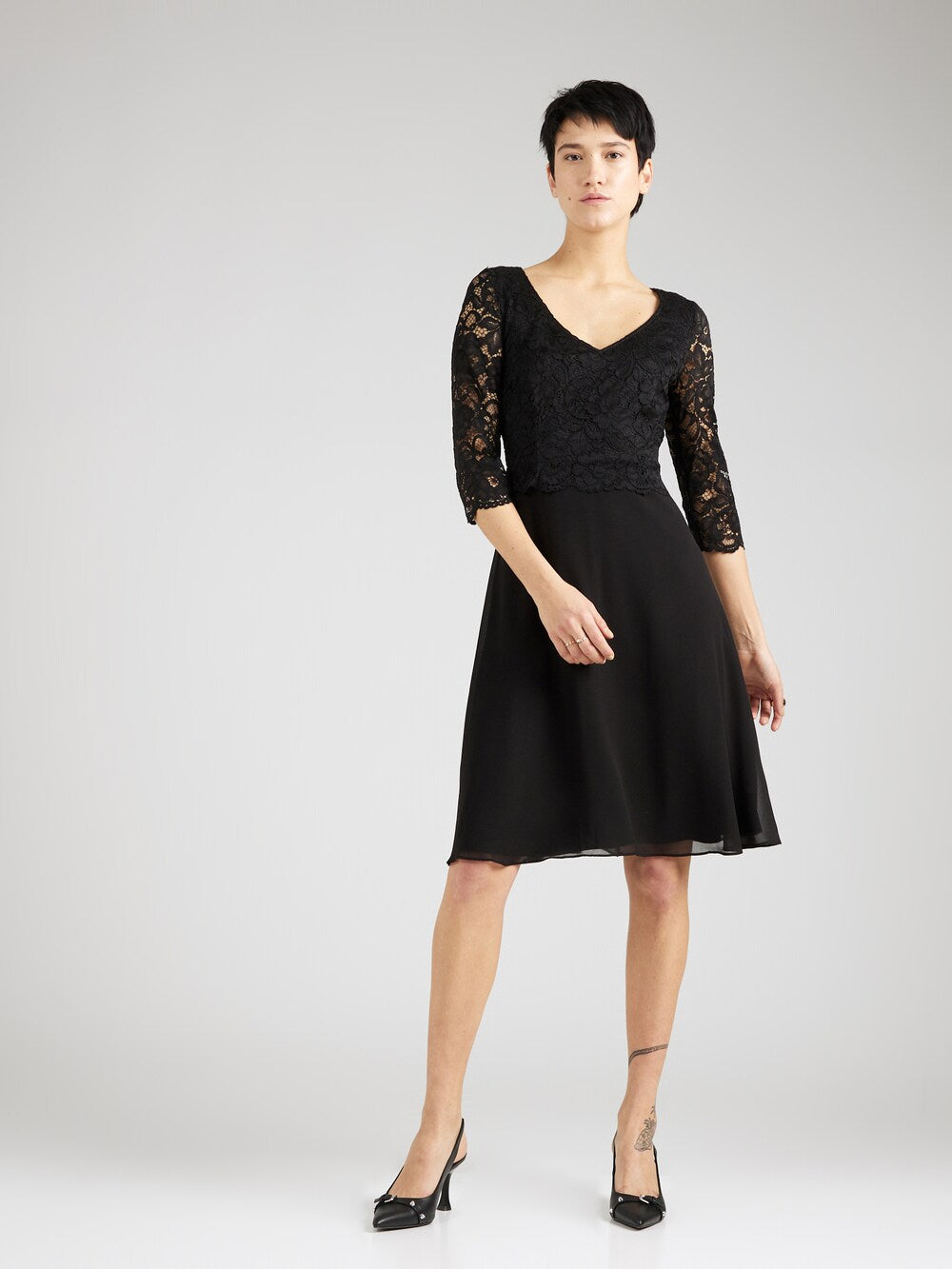 Vera Mont dress, black