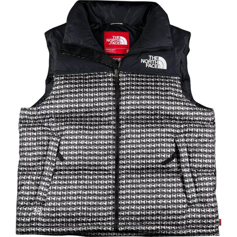 سترة Supreme x The North Face Studded Nuptse باللون الأسود