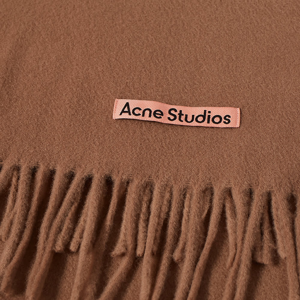 وشاح Acne Studios Canada ضيق وشاح جديد