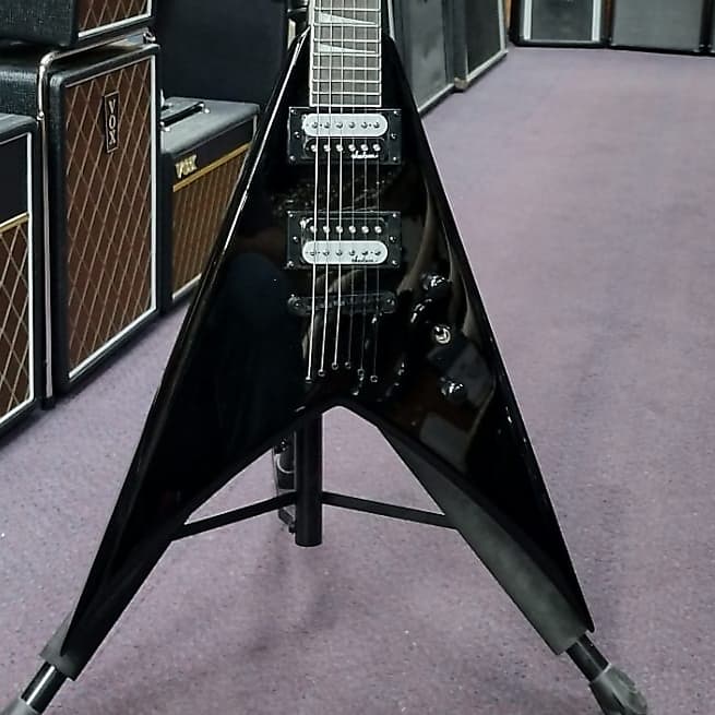 Jackson JS Series JS32T King V with Amaranth Fretboard JS Series JS32T King V with Amaranth Fretboard