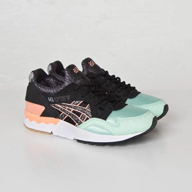 Naked x wmns gel lyte 5 'hafnia' Asics sneakers, black