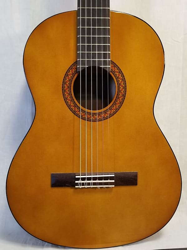 Guitar Yamaha C40II Student Series Classical Guitar