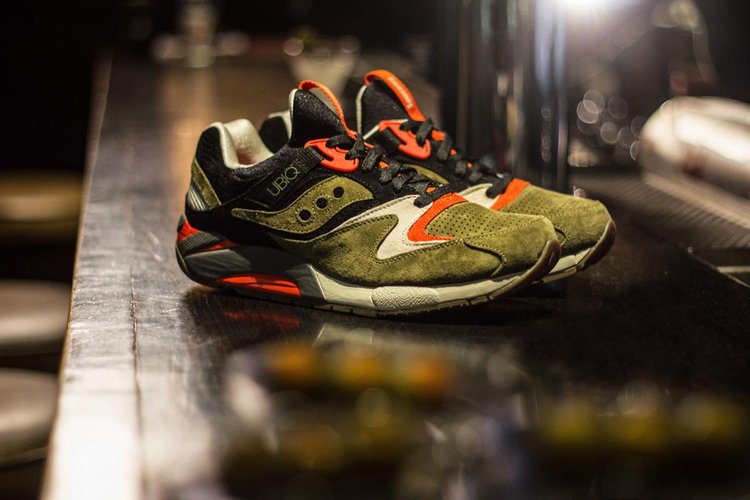 Saucony Ubiq x Grid 9000 Dirty Martini sneakers, green