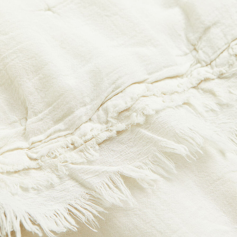 H&M Home Ruffle-trimmed bedspread, light beige