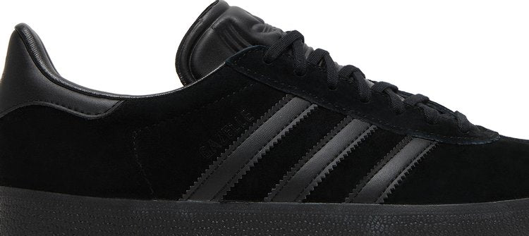 حذاء رياضي Adidas Gazelle 'Triple Black' باللون الأسود