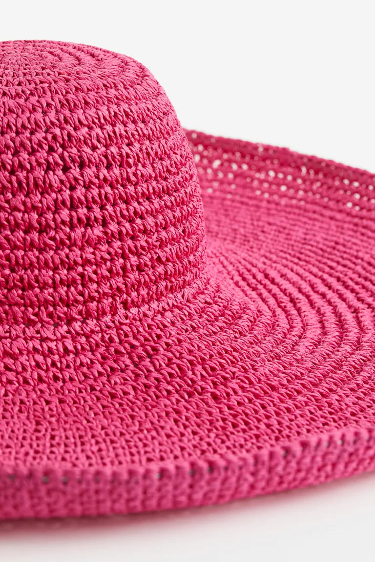 Wide brim straw hat H&M, cherry