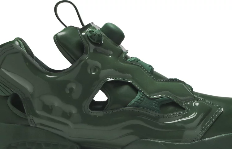 حذاء رياضي من ريبوك Toy story x bait x instapump fury 'army men' باللون الأخضر