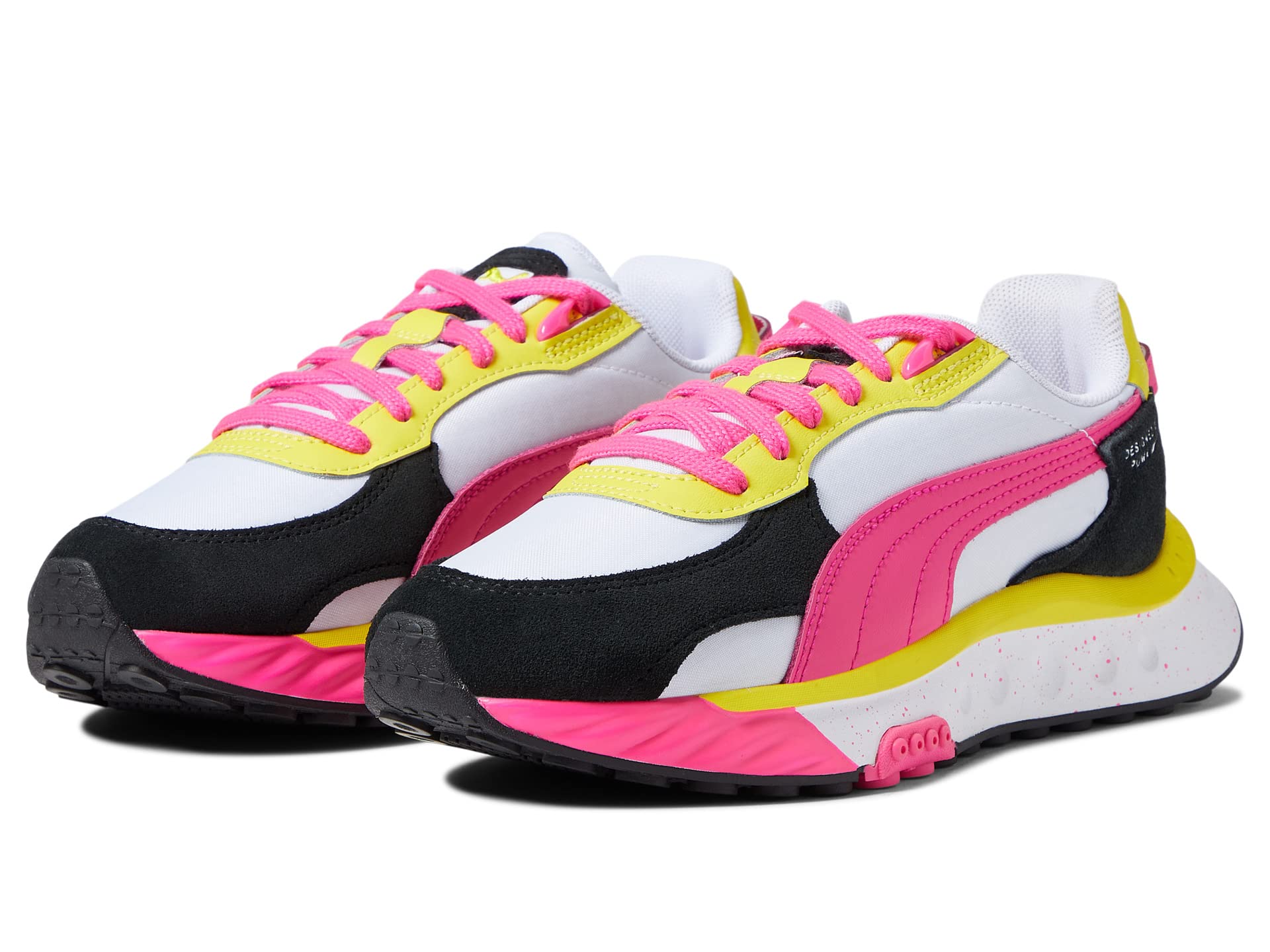 حذاء رياضي للأطفال Puma Wild Rider Rollin باللون الأبيض والوردي