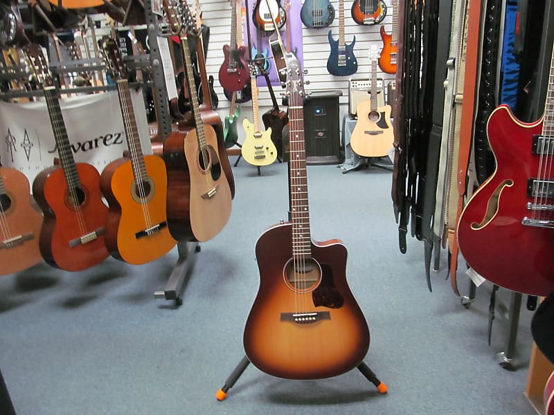 Acoustic guitar Seagull Guitars Entourage CW Acoustic-Electric Guitar with Presys II - Autumn Burst