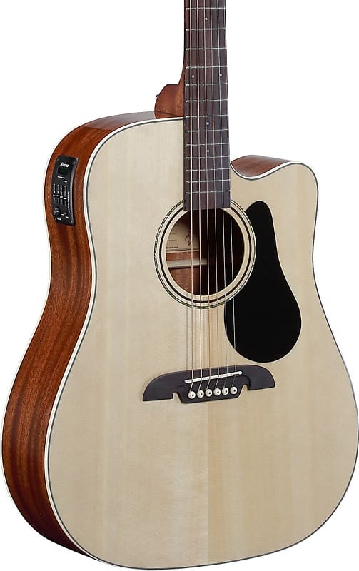 جيتار صوتي كهربائي Alvarez RD26CE Regent Dreadnought، لون طبيعي مع حقيبة للحفلات الموسيقية