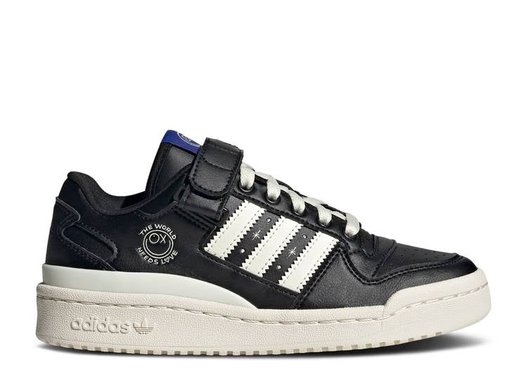 حذاء رياضي Adidas ANDRÉ SARAIVA X FORUM LOW BIG KID 'THE WORLD NEEDS LOVE' باللون الأسود