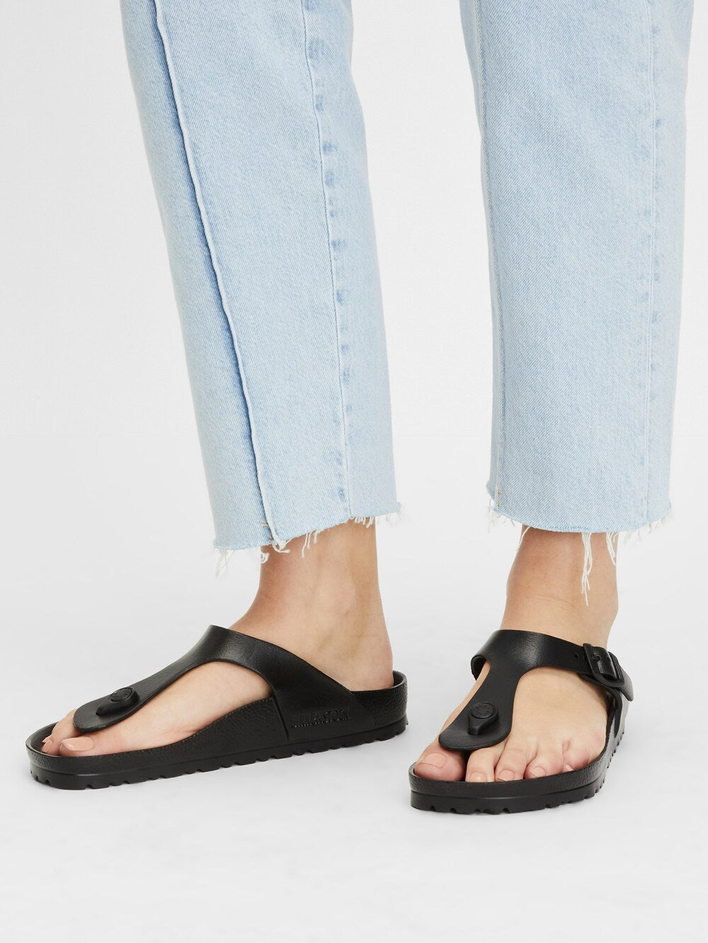 Birkenstock Gizeh T-Strap Sandals, Black