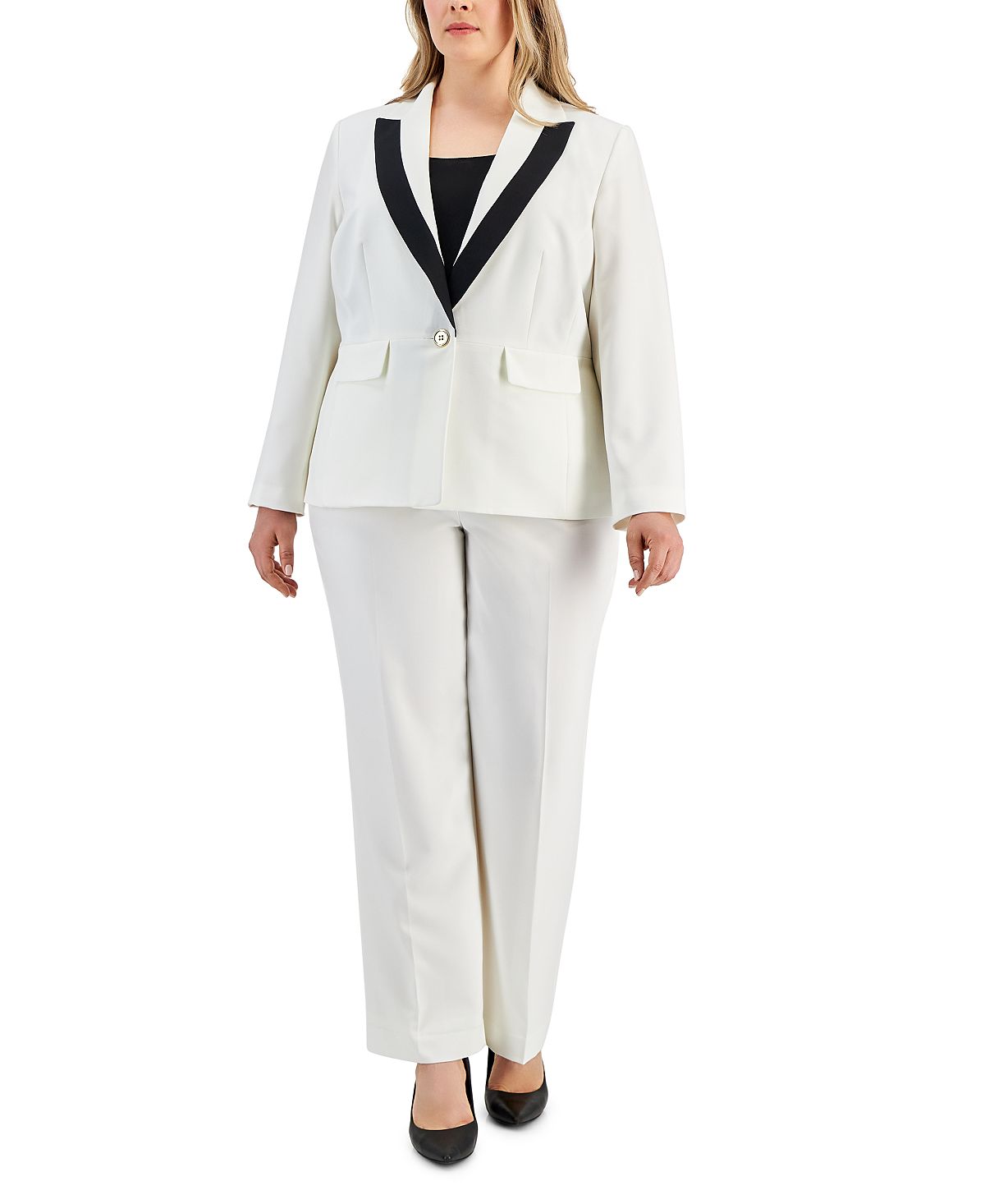 Le Suit Plus Size Pantsuit with Contrast Trim and Peak Lapel