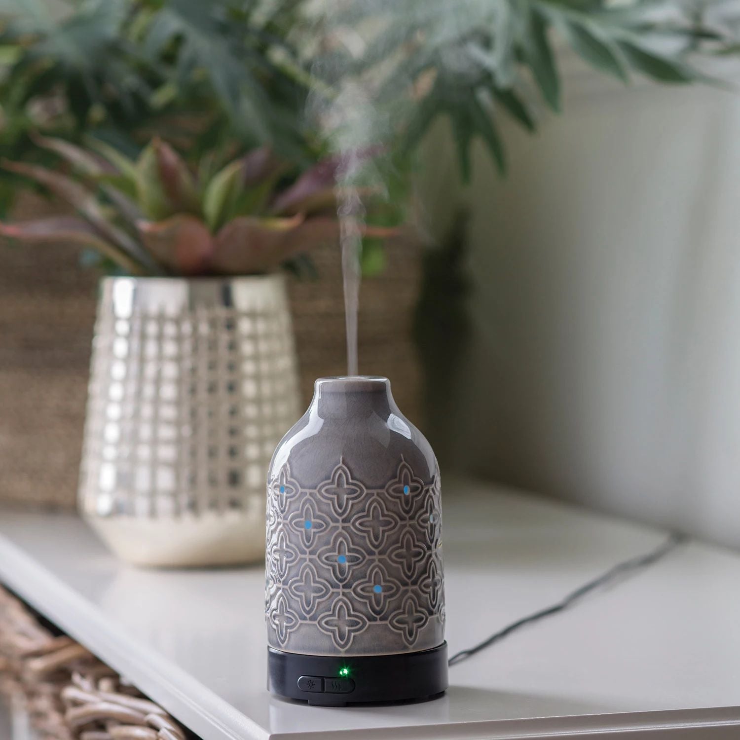 Airomé Jasmine Ultrasonic Essential Oil Diffuser