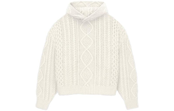 هودي من Fear of God Essentials FW23 Cable Knit "Cloud Dancer"، باللون الأبيض