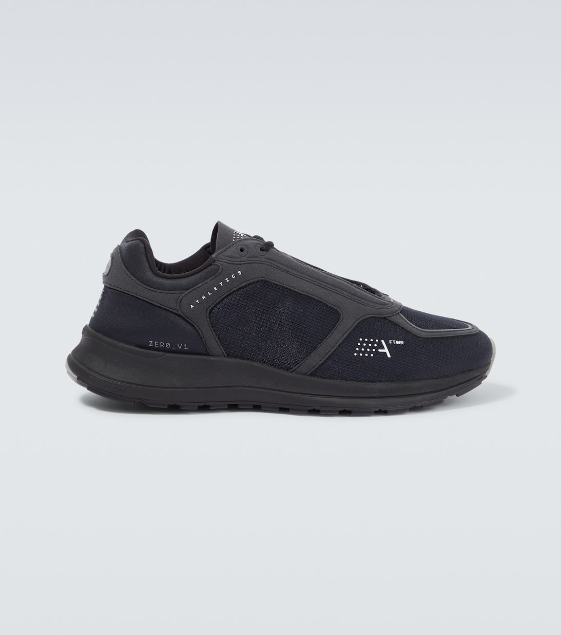 Zero V1 Athletics Footwear, black