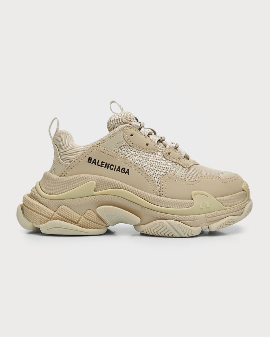 حذاء رياضي Triple S Balenciaga أنيق وكبير الحجم