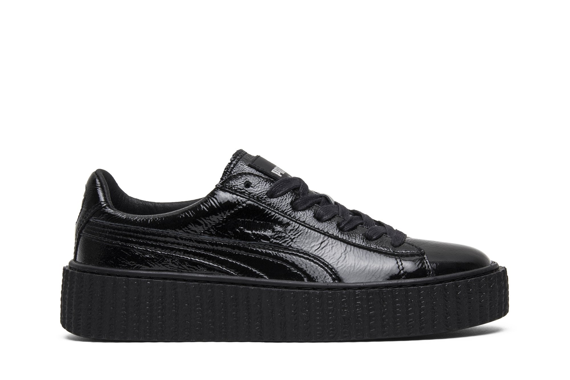 حذاء رياضي Fenty x Wmns Creeper Puma باللون الأسود