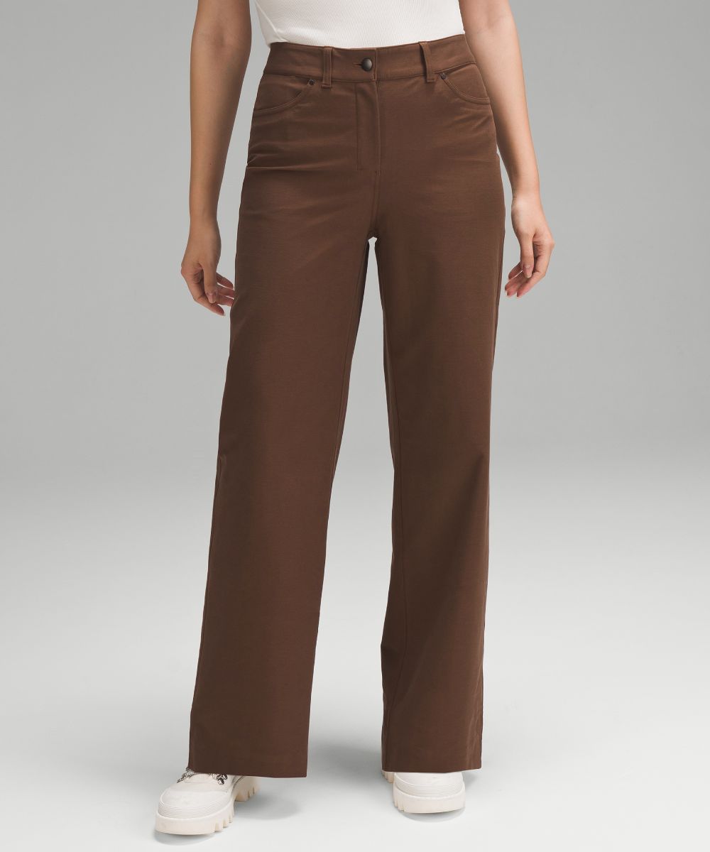 Lululemon pants, brown