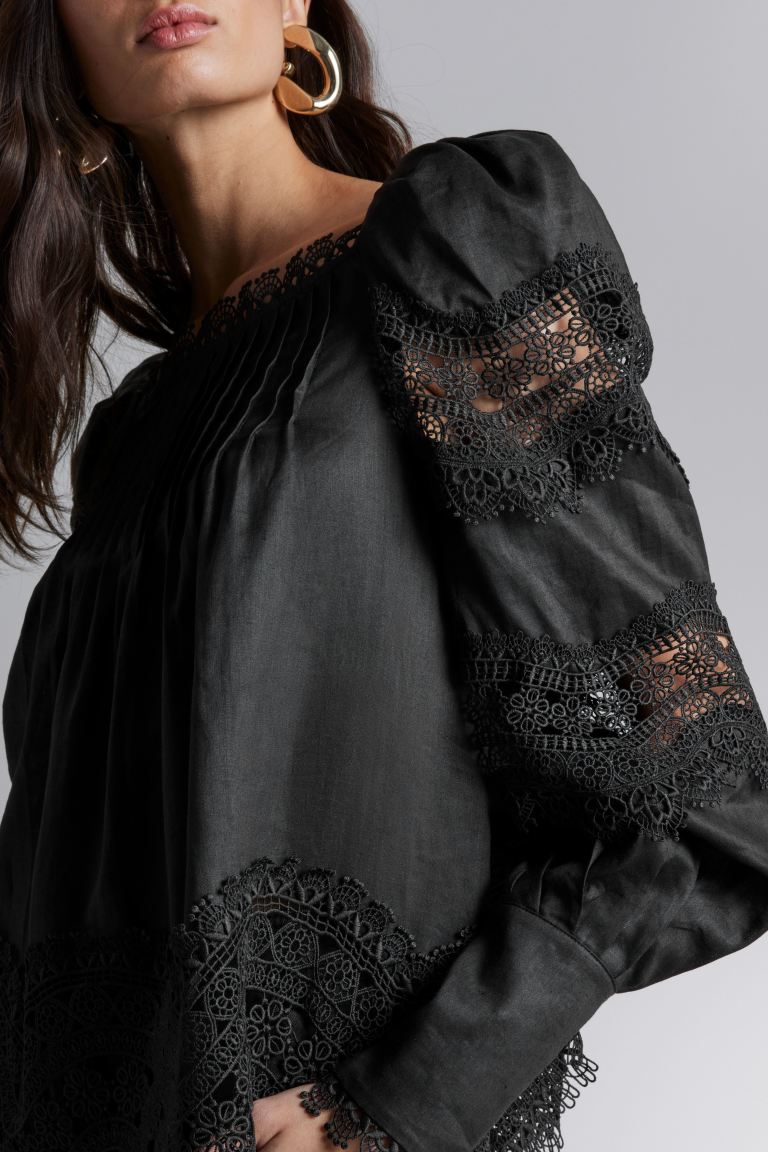 Blouse with lace trim H&M, black