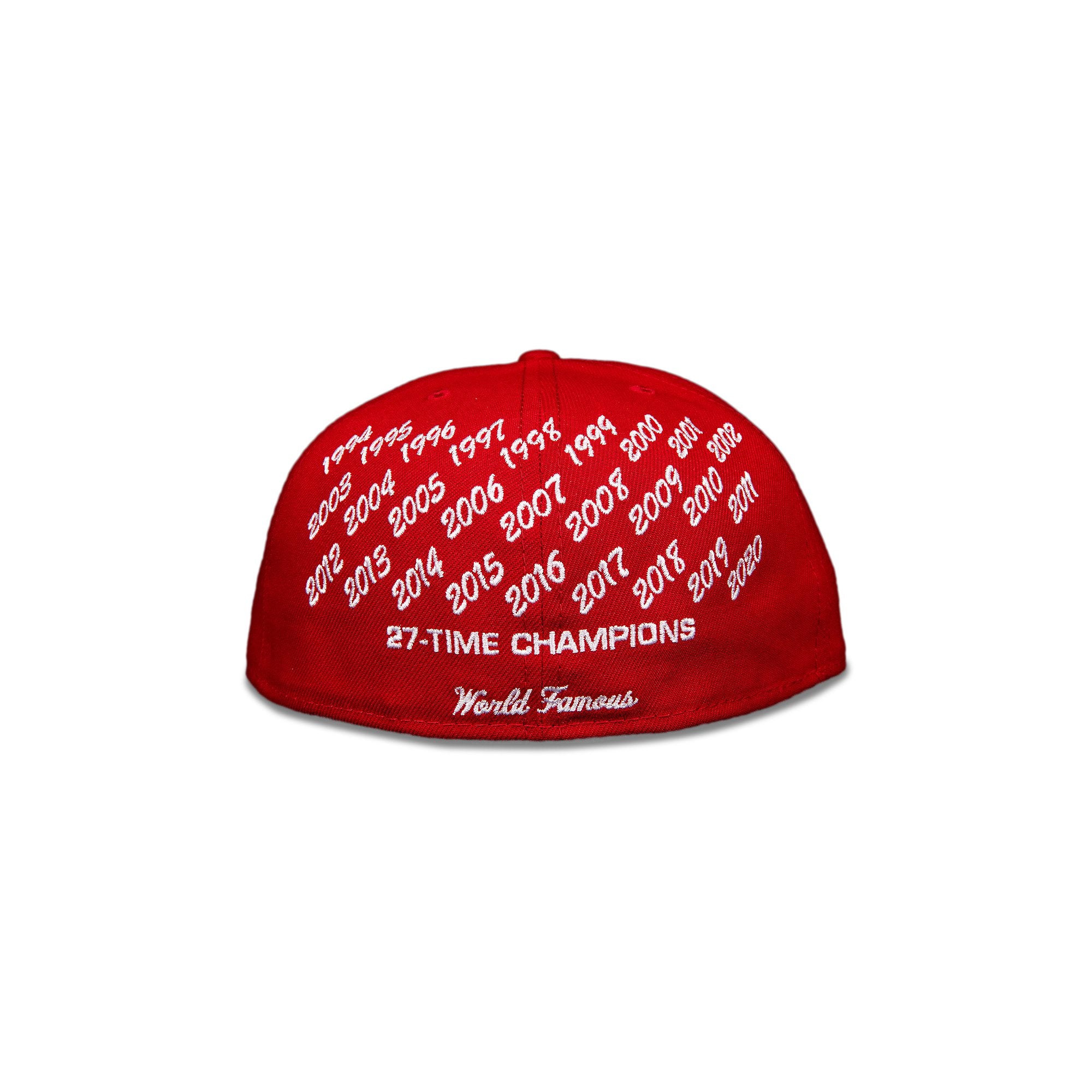 قبعة Supreme x New Era Champions Box Logo باللون الأحمر