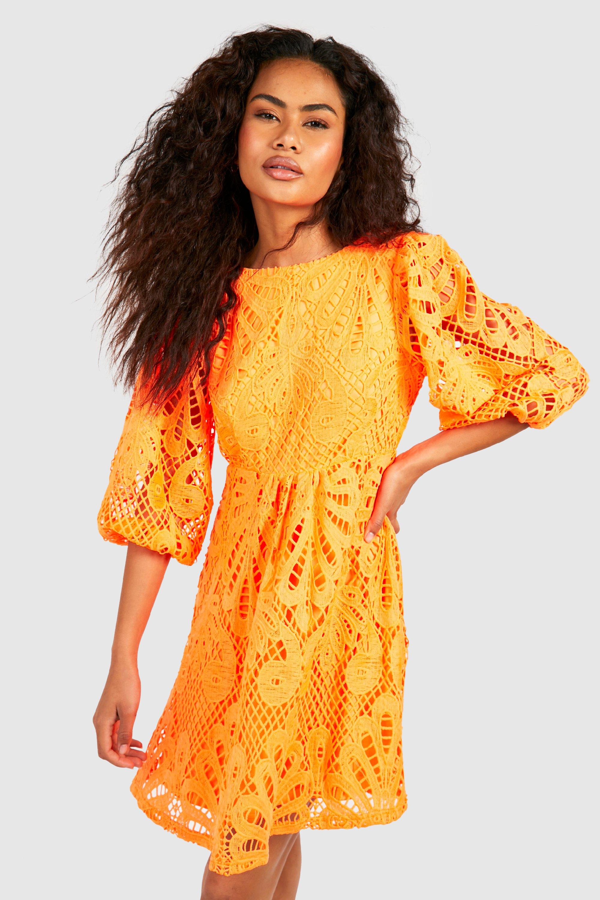 Premium lace dress with puff sleeves Boohoo, orange