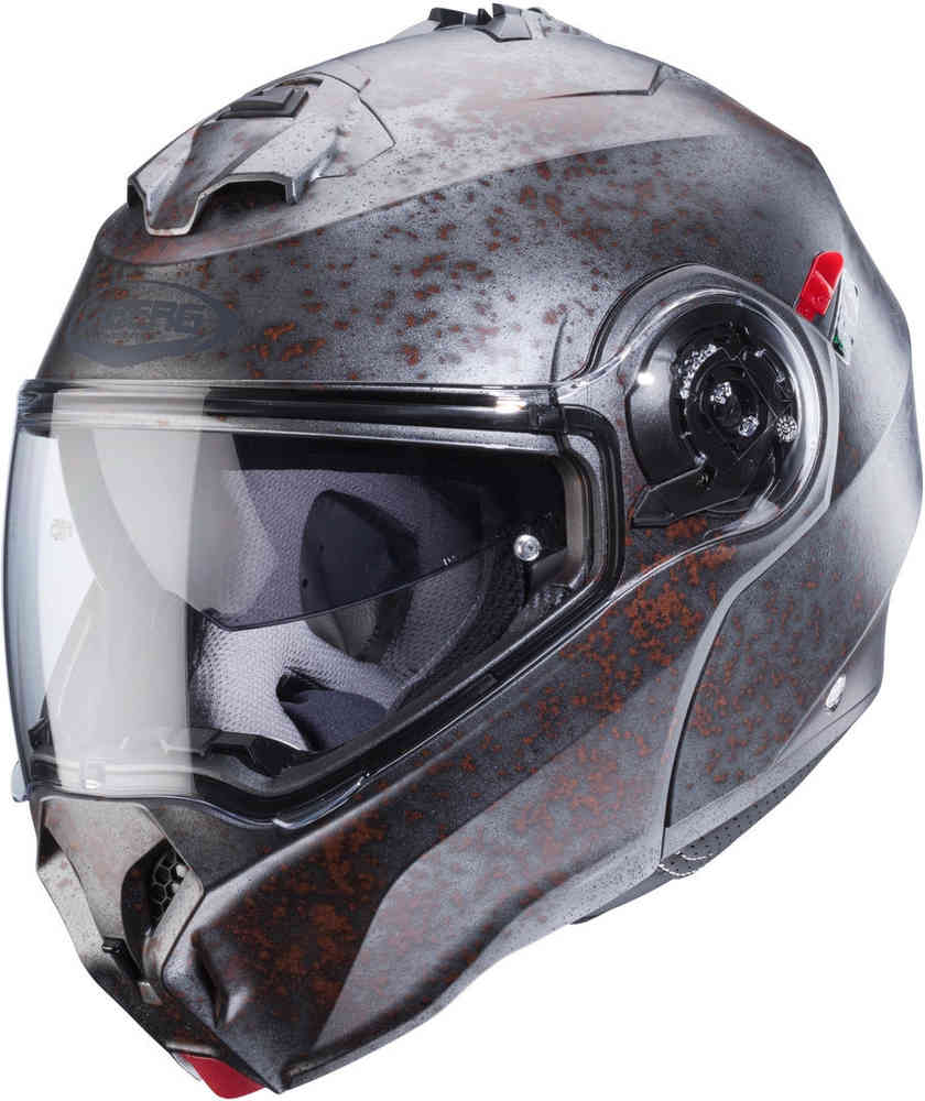 Rusty helmet of Duke Evo Caberg