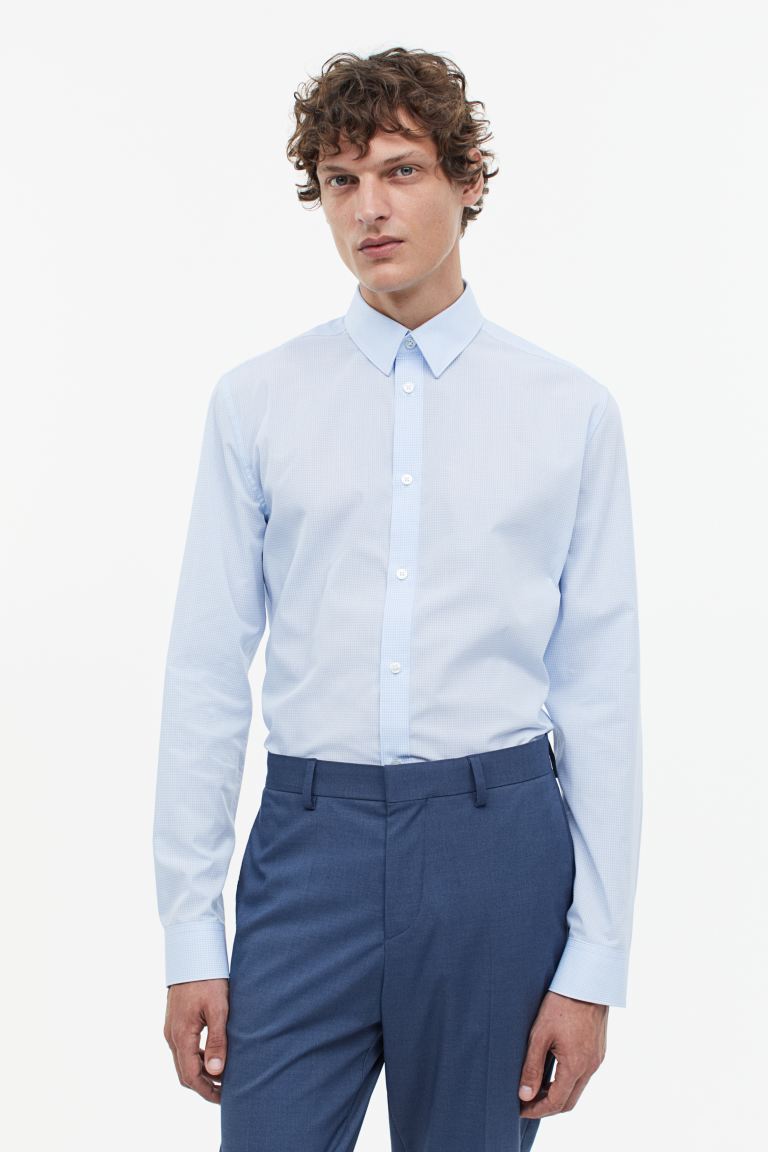 Slim fit shirt that's easy to iron H&M