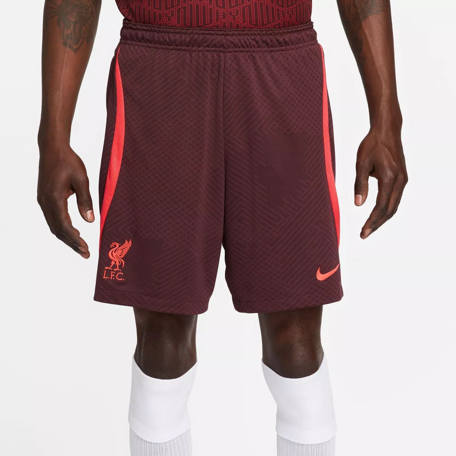 Liverpool Strike Performance Nike Men's Burgundy Shorts