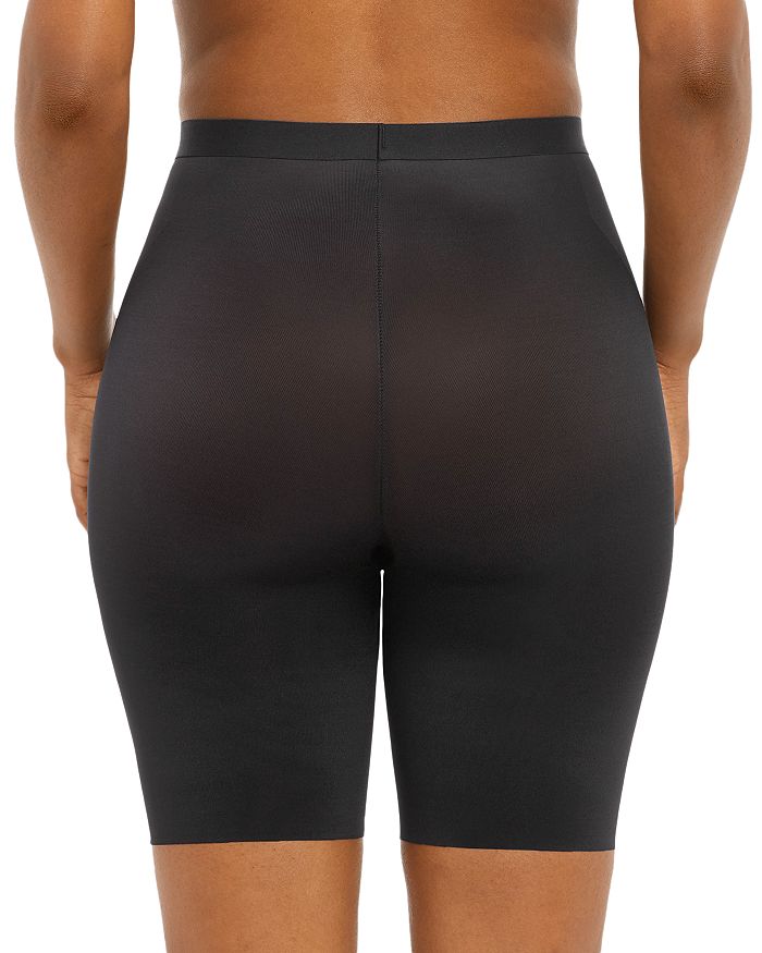 شورت Thinstincts 2.0 Spanx بطول منتصف الفخذ