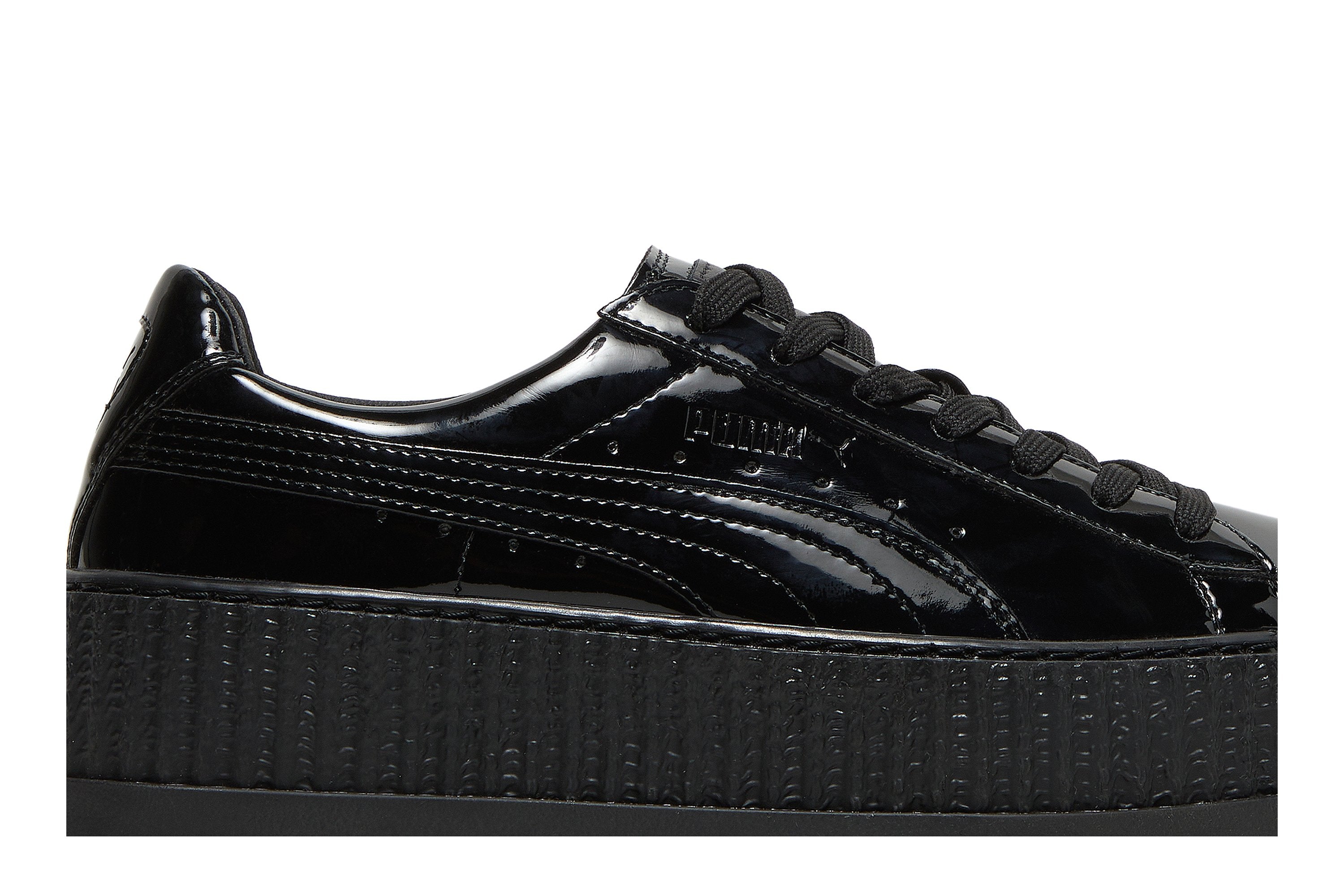 حذاء رياضي Fenty x Wmns Pointy Creeper Patent Puma باللون الأسود