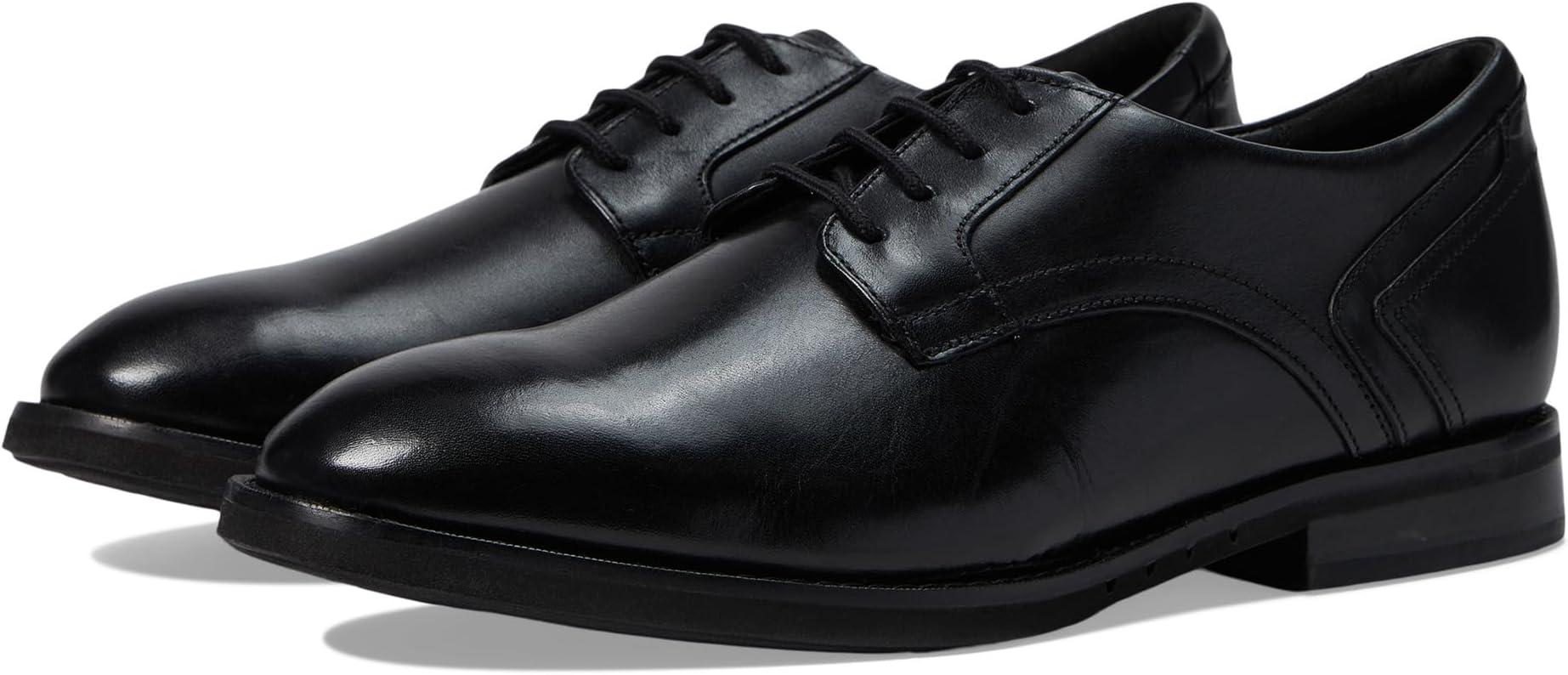 Un Hugh Lace Clarks Oxfords, black leather