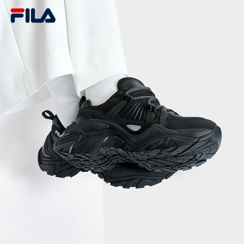 حذاء رياضي نسائي Fila FishbOne 1S+ بنعل سميك، أسود