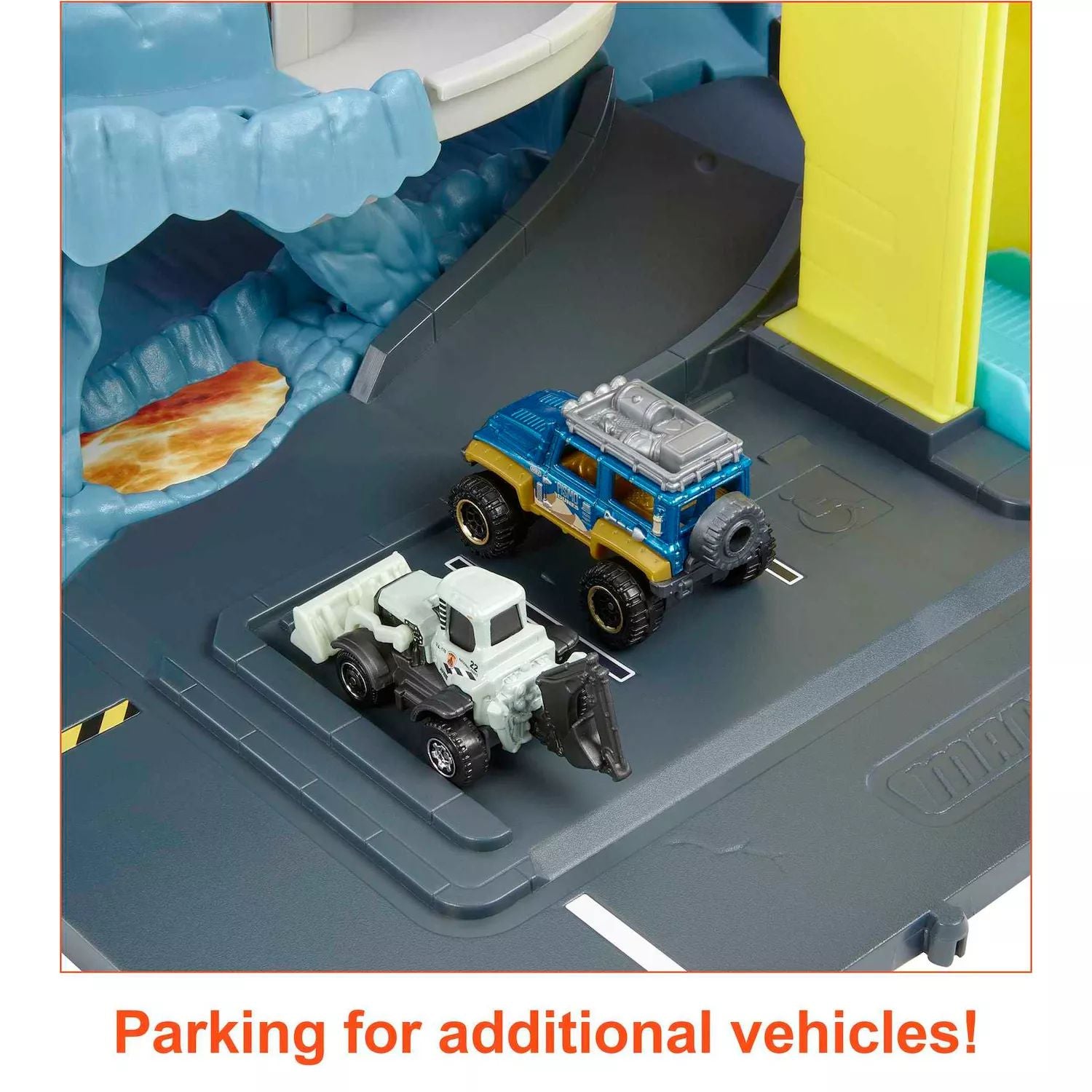 Matchbox Cars playset with 1:64 scale toy SUV , Volcano Escape with Mattel Lights and Sound