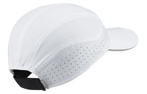 قبعة Nike AeroBill Tailwind Running Cap باللون الأبيض