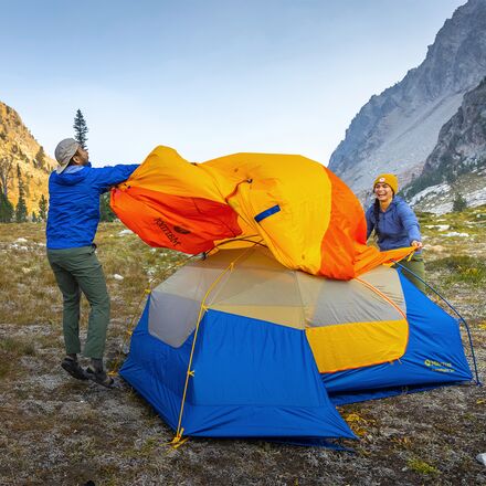 خيمة Limelight: لشخصين، Marmot لثلاثة مواسم، Solar/Red Sun