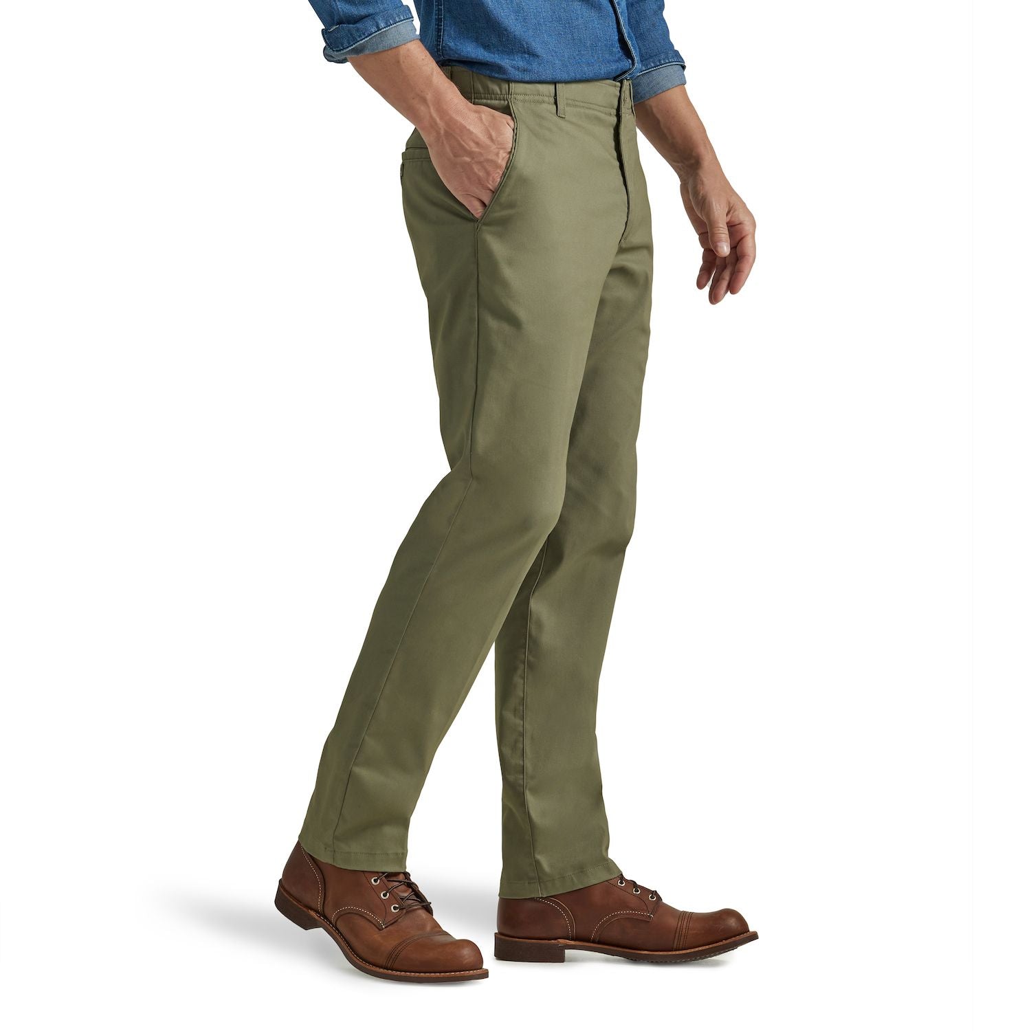 Lee Performance Series Extreme Comfort Men's Slim Fit Flat Front Pants in Khaki