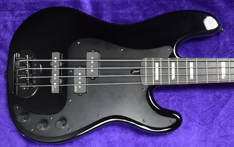 Bass guitar Lakland Skyline 44-64 GZ, Black Gloss w/Ebony /Geezer Butler EMG's