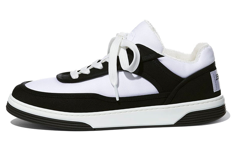 Chanel Skateboarding Women's sneakers, white/black