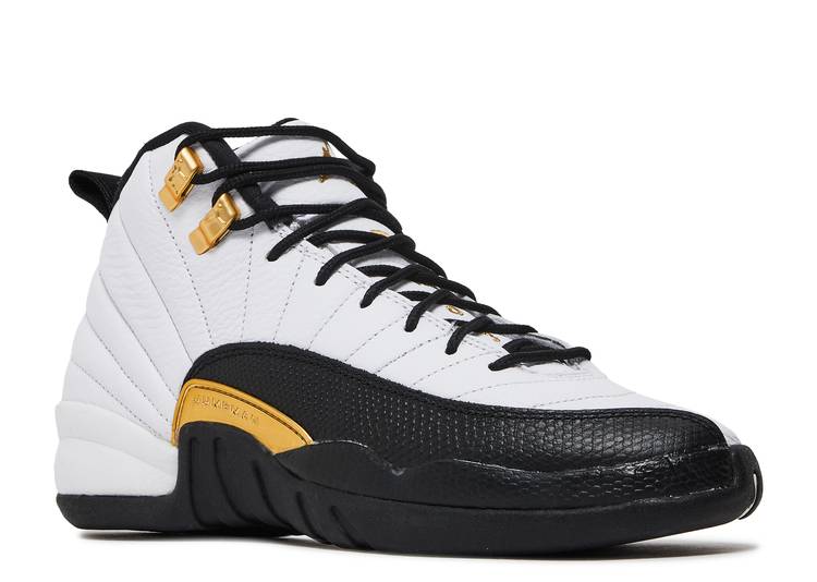 حذاء رياضي AIR JORDAN 12 RETRO GS 'ROYALTY'، باللون الأبيض