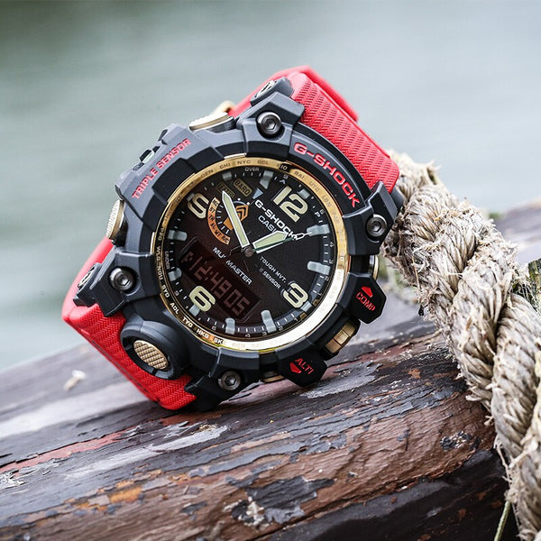 ساعة CASIO G-Shock Mudmaster 'Red'، باللون الأحمر