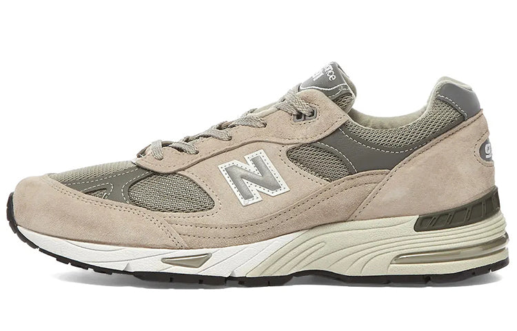 Women's New Balance sneakers