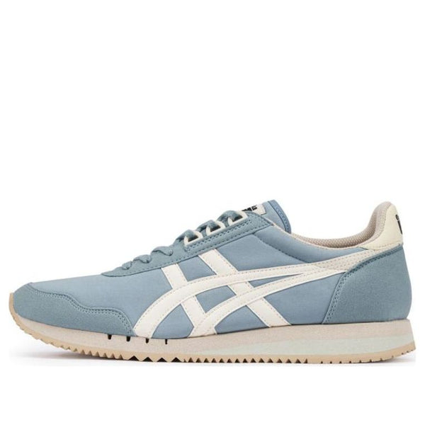 حذاء الجري الماراثوني ثنائي اللون من Onitsuka Tiger باللون الأزرق والأبيض