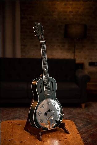 Acoustic guitar Ortega Americana Series Resonator Guitar, Parlor Body, Mahogany, Distressed Denim - RRG30E-DD